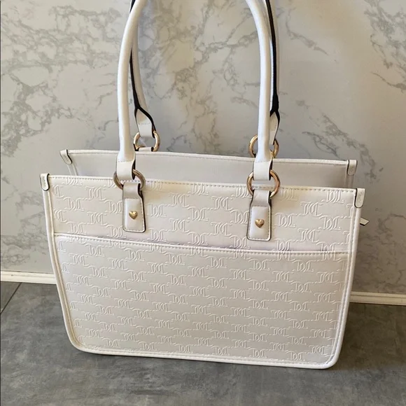 Juicy Couture White Embossed Tote with Gold Accents - Picture 2 of 9